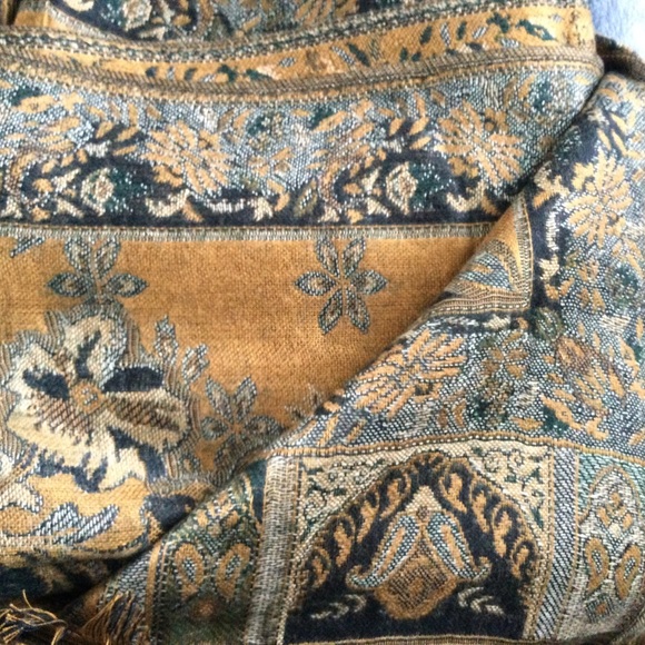 Coldwater Creek Scarf 72" x 26" Paisley Floral Black Bronze Large - Picture 9 of 9